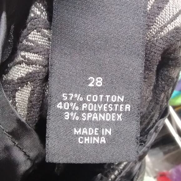 Lane Bryant NWT Plus Size 28 Madison Ankle Pants Pull-On Dark Green Botanical - Picture 5 of 6